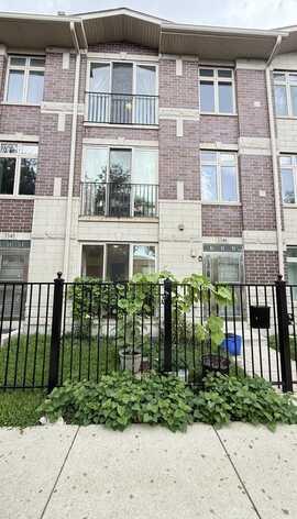 3346 S Justine Street, Chicago, IL 60608