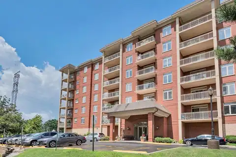 8440 Callie Avenue, Morton Grove, IL 60053
