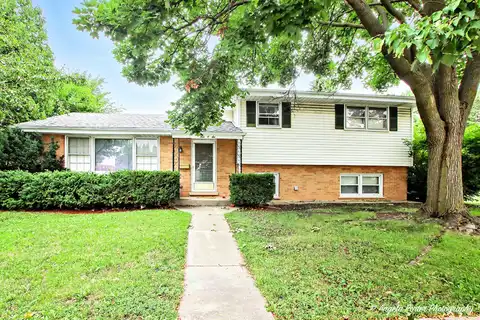 506 E Valley Lane, Arlington Heights, IL 60004