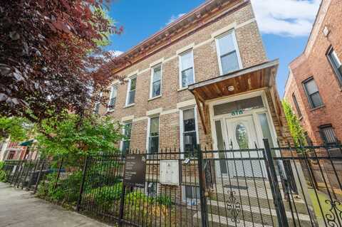 616 S Oakley Boulevard, Chicago, IL 60612