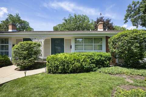608 Carriage Hill Drive, Glenview, IL 60025