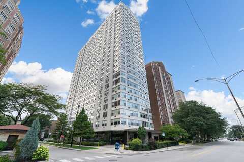 3900 N Lake Shore Drive, Chicago, IL 60613