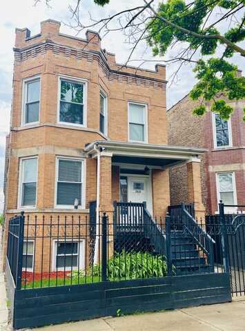 2416 N Springfield Avenue, Chicago, IL 60647