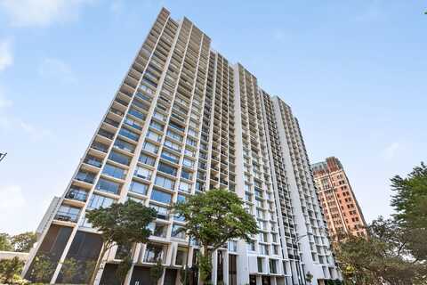 3200 N Lake Shore Drive, Chicago, IL 60657