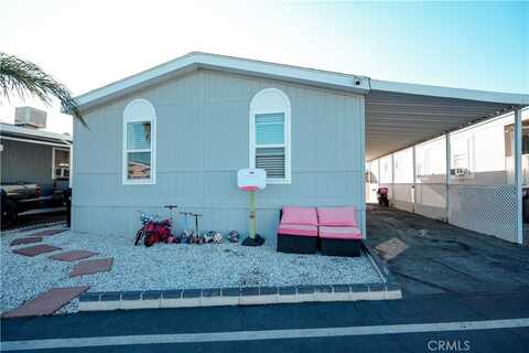 3667 Valley Boulevard, Pomona, CA 91768