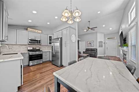 43000 Corte Cabrera, Temecula, CA 92592