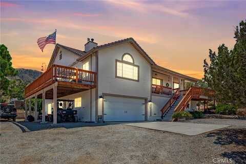 11720 Honeybee Lane, Juniper Hills, CA 93543