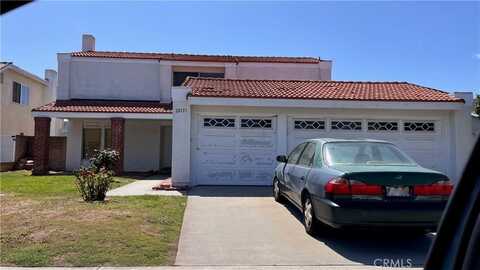 20131 Swansea Lane, Huntington Beach, CA 92646