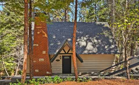 377 Hillside Road, Lake Arrowhead, CA 92352