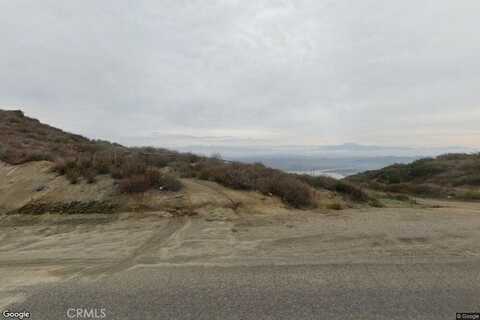 17 Sumner Ave, Lake Elsinore, CA 92530