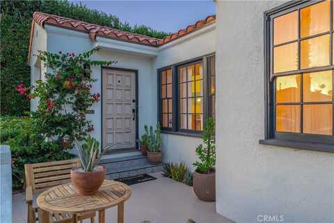 824 Roswell Avenue, Long Beach, CA 90804