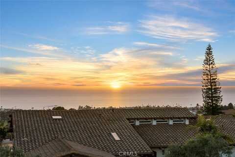 102 Via Zapata, San Clemente, CA 92672