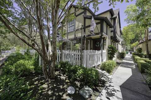 80 Three Vines Court, Ladera Ranch, CA 92694