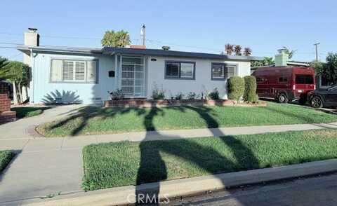 2690 Senasac Avenue, Long Beach, CA 90815