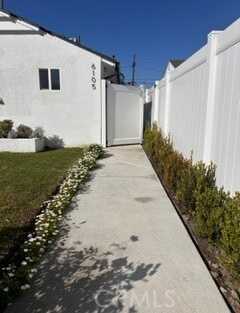 6105 Laurelgrove Avenue, North Hollywood, CA 91606