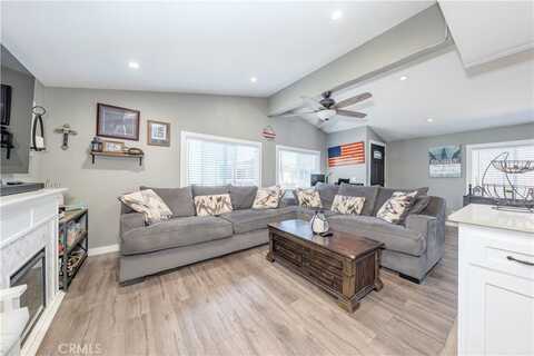 203 Parrot Lane, Fountain Valley, CA 92708