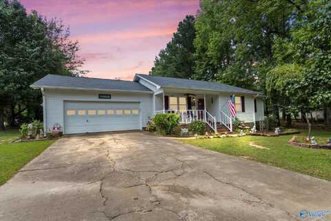 396 Golfview Drive NE, Arab, AL 35016