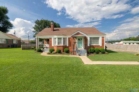165 3rd Avenue SE, Hamilton, AL 35570
