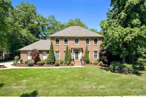 2418 Surrey Lane, Decatur, AL 35601