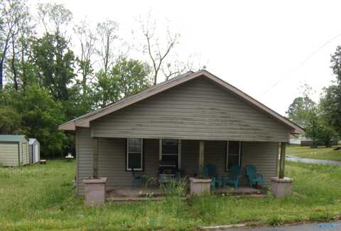 353 NW 4th Avenue, Arab, AL 35016