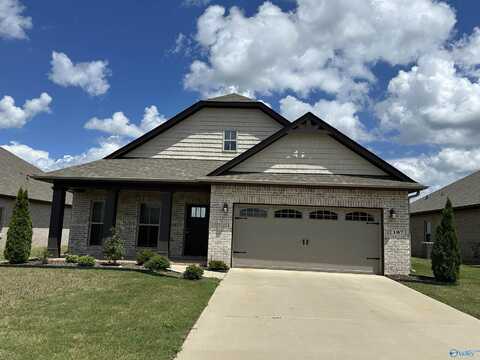 107 Lem Way, Hazel Green, AL 35750