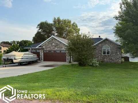 11 Oak Lake Drive, Algona, IA 50511