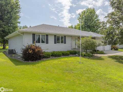 25 Slate Court, Mason City, IA 50401