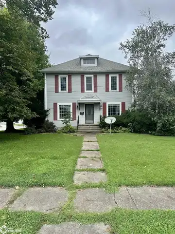 201 Vogel Avenue, Ottumwa, IA 52501
