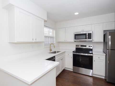 705 Park Lane, Oxford, MS 38655