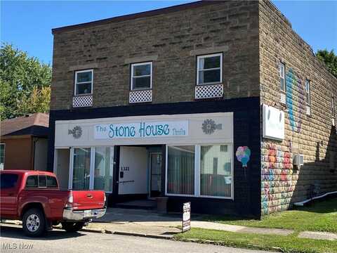 1321 Chestnut Street, Coshocton, OH 43812