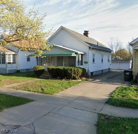 43 Forbes Road, Bedford, OH 44146
