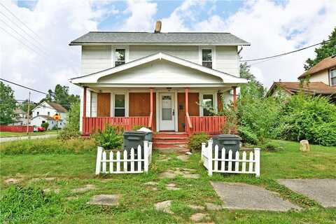 304 Cherry Avenue, Niles, OH 44446