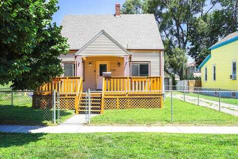 2126 Avenue C, Council Bluffs, IA 51501