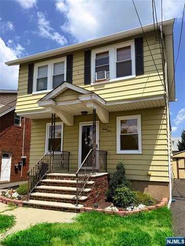 23 Stein Avenue, Wallington, NJ 07057