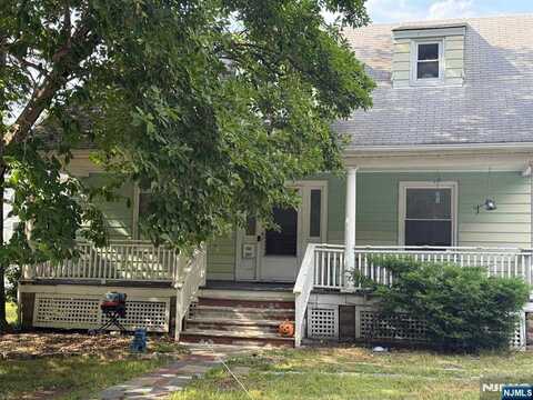 287 Lake Shore Drive, Haworth, NJ 07641