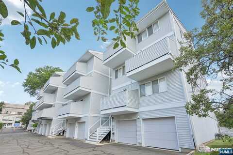 142 Main Avenue 5A, Passaic, NJ 07055