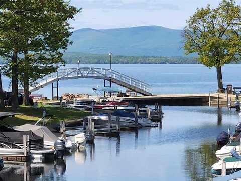 1 Woodbridge LSP Road, Gilford, NH 03249