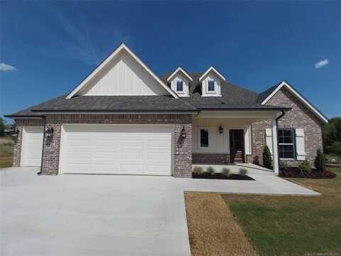25307 Stonebridge Parkway, Claremore, OK 74019