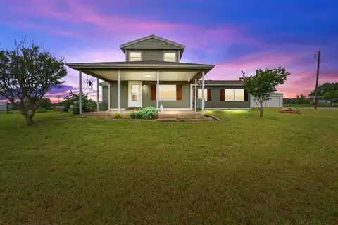560 N Cardinal Road, Reno, TX 76020