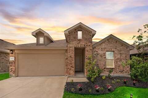 9421 Firedog Drive, Fort Worth, TX 76131