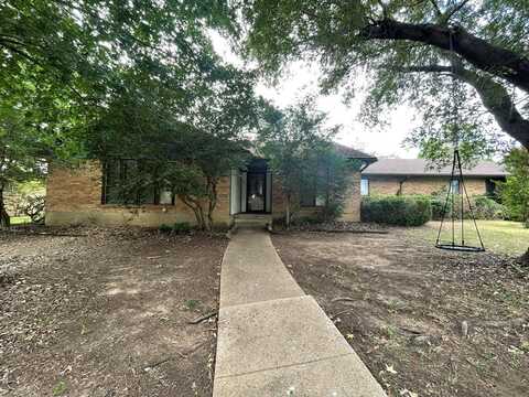 2908 Lakewood Drive, Denton, TX 76207
