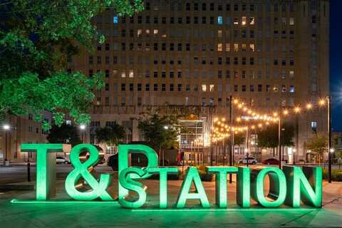 221 W Lancaster Avenue, Fort Worth, TX 76102