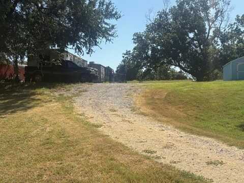 910 Riverview Road, Millsap, TX 76066