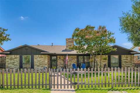 2412 Monticello Drive, Mesquite, TX 75149