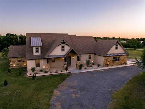 500 W Woodcreek Court, Granbury, TX 76049