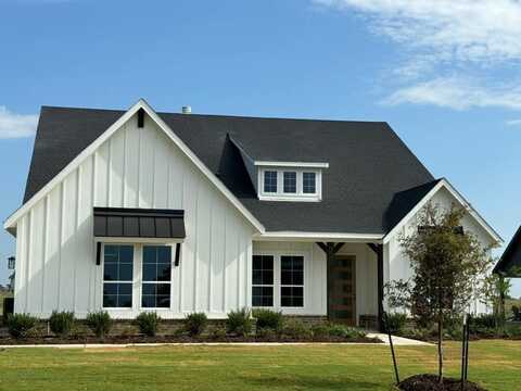 12108 Crystal Drive, Krum, TX 76249