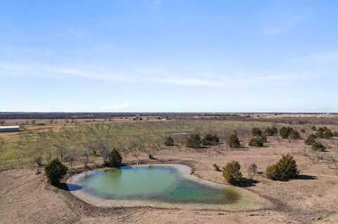 10120 W State Highway 31, Barry, TX 75102