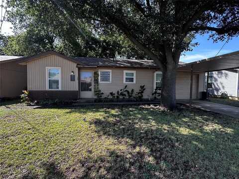133 Kay Lane, Saginaw, TX 76179