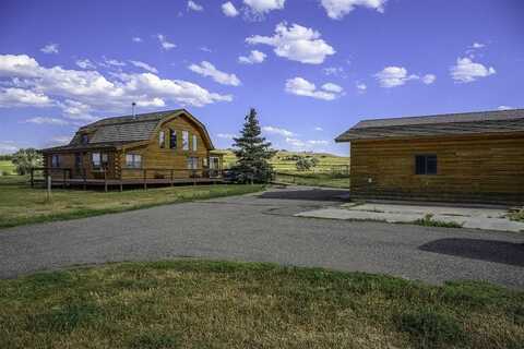 778 Southfork Rd, Cody, WY 82414
