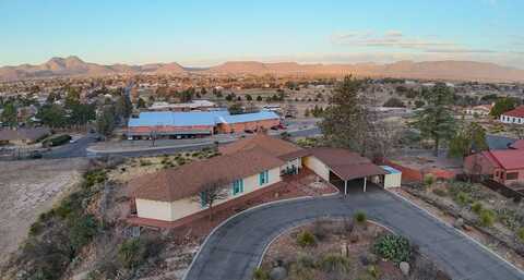 1009 N Bird, Alpine, TX 79830
